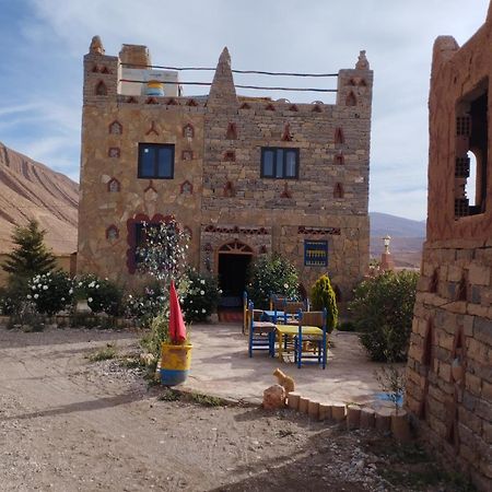 Auberge Hostel Traditionnel تنغير المظهر الخارجي الصورة