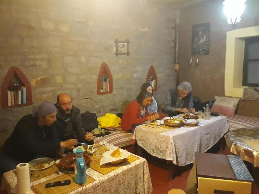 Auberge Hostel Traditionnel تنغير المظهر الخارجي الصورة